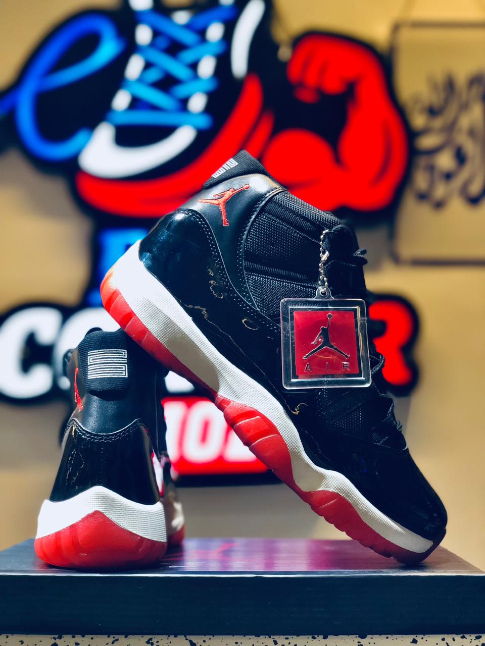 Jordan 11 Black White Red
